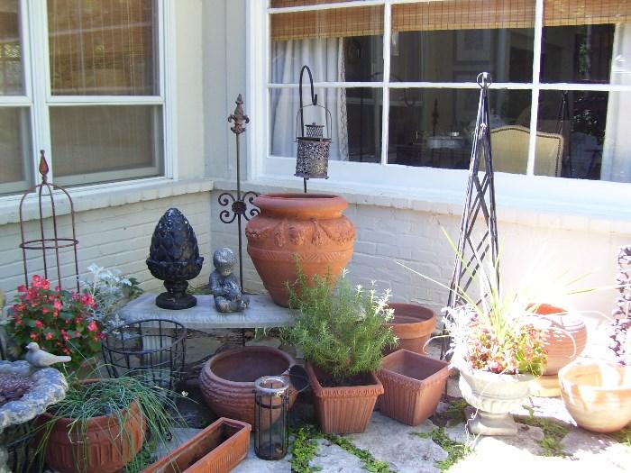 Great garden statuary and pots