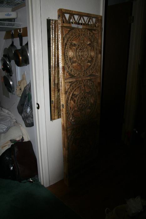 NICE ORNATE DIVIDER.  SORRY ABOUT THE BLACKED OUT AREA. IT REALLY IS ALL THERE!