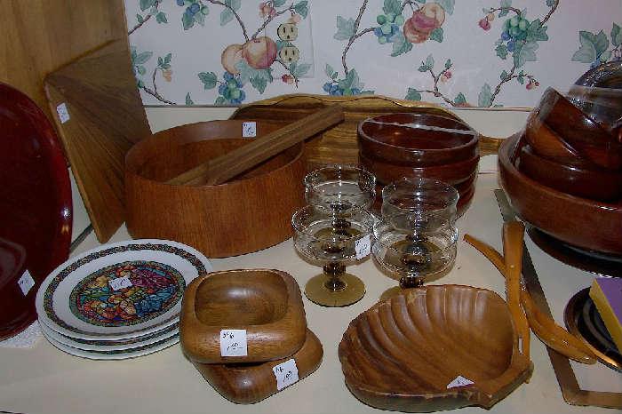 Nice wooden salad bowls, serving pieces