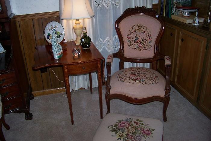 Beautiful Pembroke table shown with a Victorian needlepoint chair and ottoman