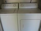 Matching set washer and dryer - Whirpool
