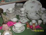 THEODORE HAVILAND -NEW YORK - MADE IN USA LARGE SET OF CHINA -  PATTERN APPLE BLOSSOM.  SERVICE FOR 8 PLUS SERVING PIECES