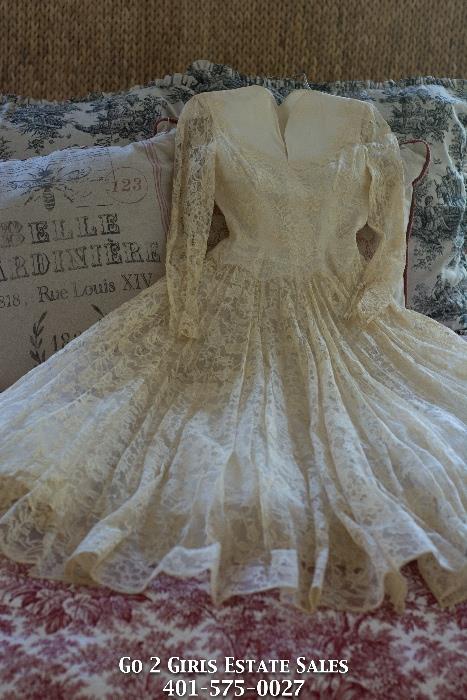 1953 Belgium Lace Wedding Gown