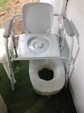 adult commode