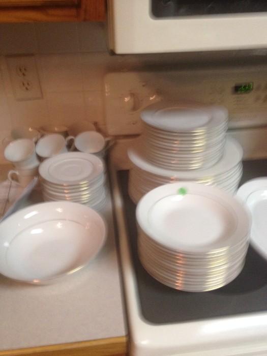 Two sets of 12 dishes - Excellent condition