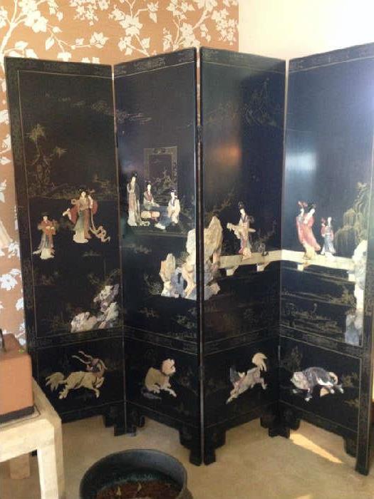 Chinese Room Divider