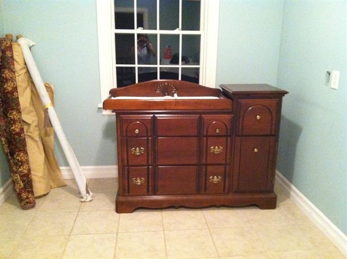 CHANGING TABLE CONVERTS TO DRESSER/ SOLID WOOD