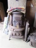 Junior Hoosier Cast Iron Heat Stove 