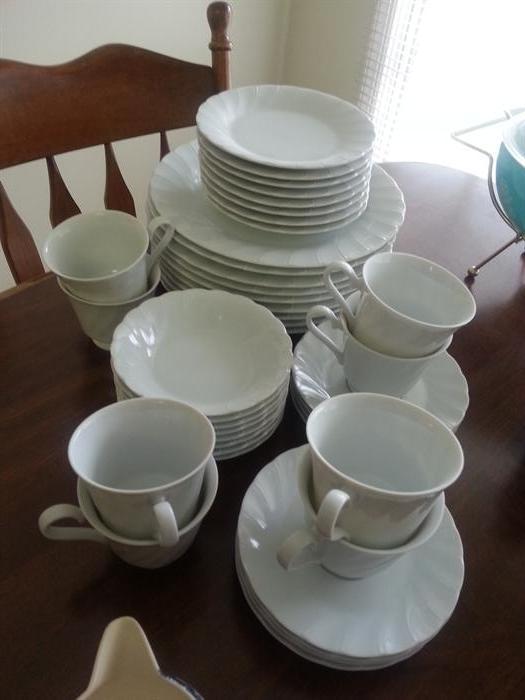 WHITE CHINA SERVICE FOR EIGHT 