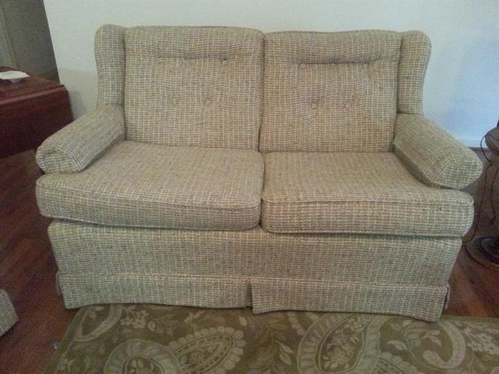 Matching offwhite loveseat also in good condition