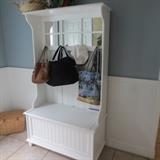 HALL TREE WITH STORAGE