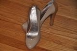 BCBG heels