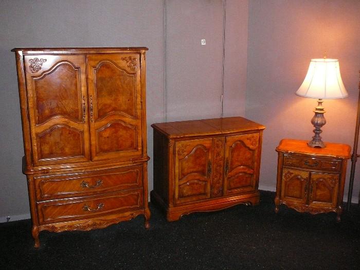 5 matching style STANLEY FURNITURE triple dresser, two night stands, door chest, server.