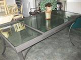 Extending glass table