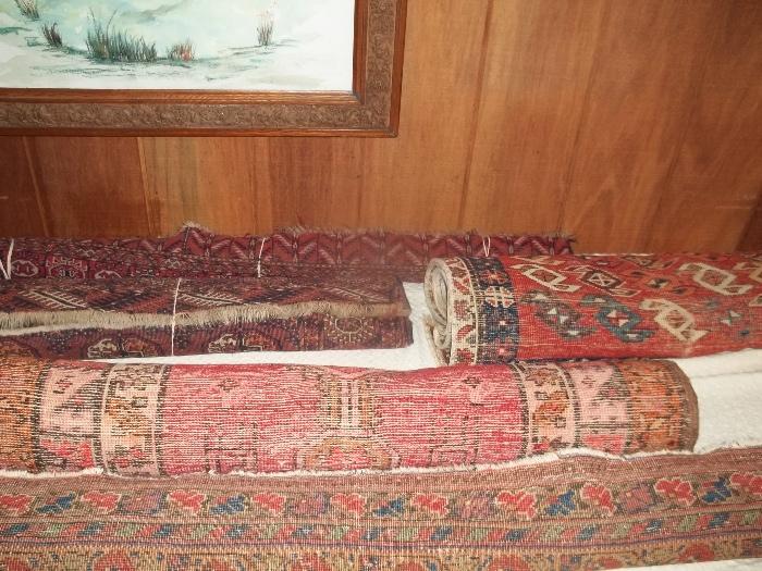 Fine rugs, oriental, wool