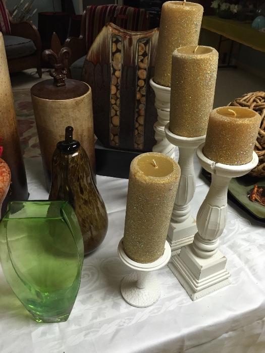 HOME DECOR' CANDLE HOLDERS, CANDLES