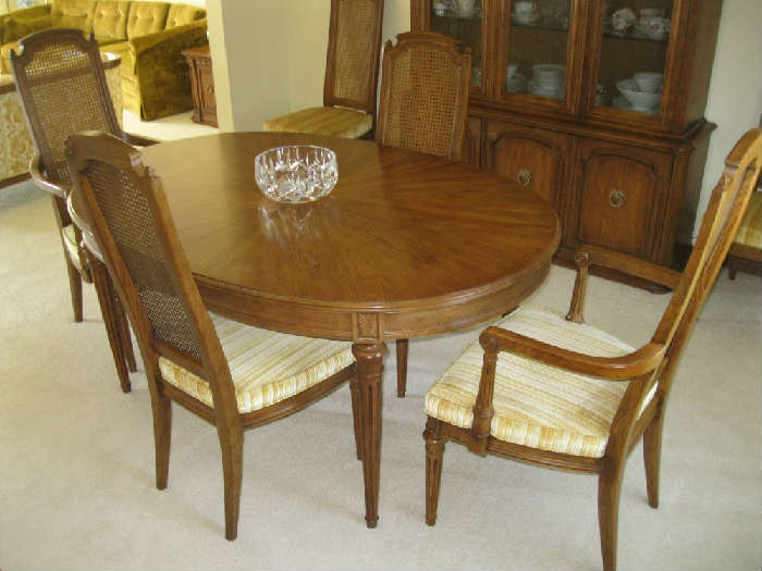 Vintage pecan dining room set sales
