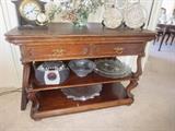 ANTIQUE SIDEBOARD