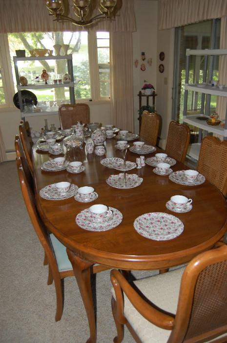 NICE Pecan Dining Table with 2 leaves & 8 Chairs!