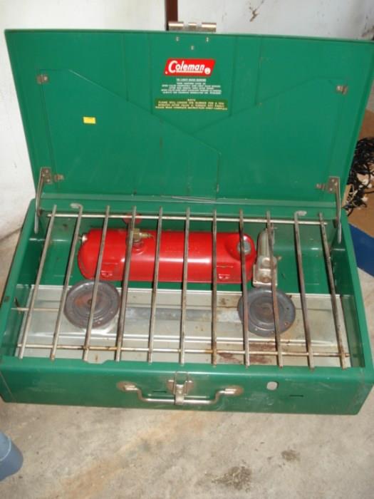 Coleman cook stove - great condition