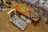 Vintage pinball games, chess