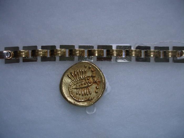 18kt gold industrial style bracelet, 18kt Le Beau scorpion pendant/brooch