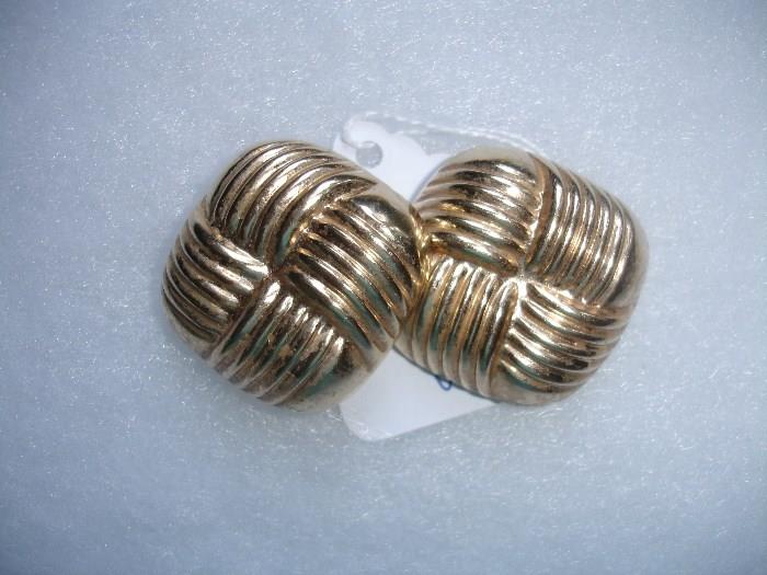 14kt gold clip earrings
