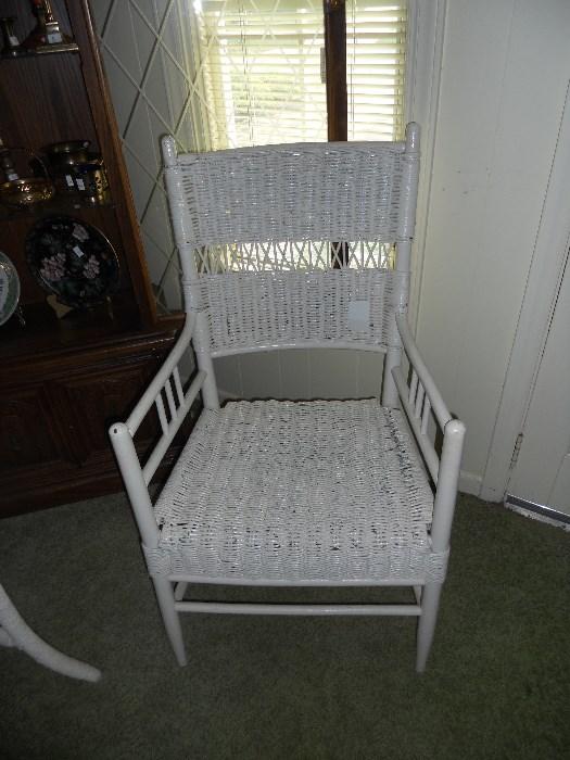 Wicker side chair