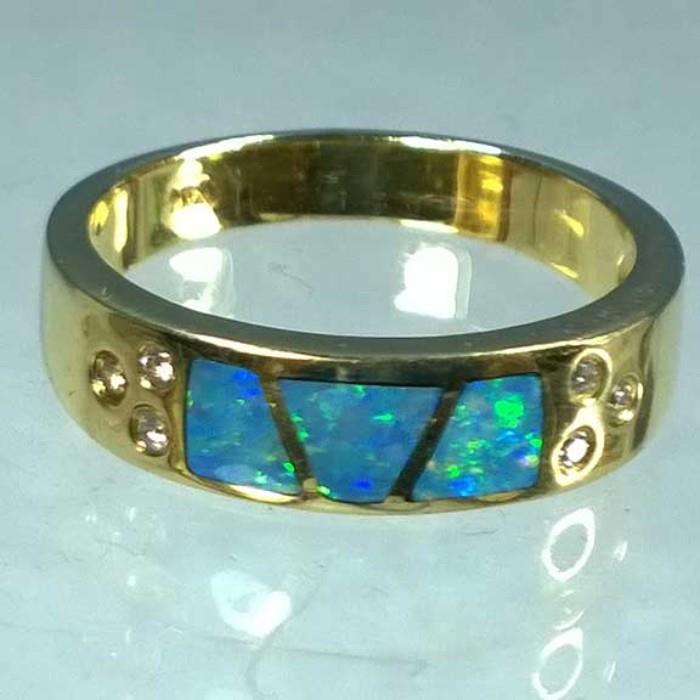 14k Yellow Gold Ring with Opal and Diamonds