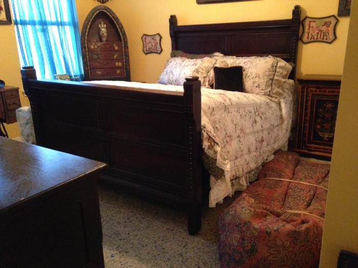 antique bedroom suite