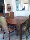Lovely dining room table  and chairs