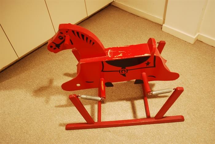 Vintage Red the Wonder Horse spring frame horse