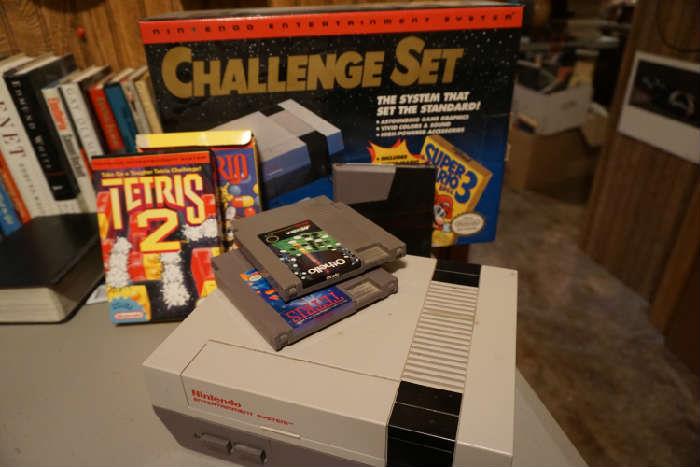 Nintendo NES-001 with box and 5 games