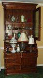 Victorian Large tall original cylinder desk, great condition, see next picture for wood closeup