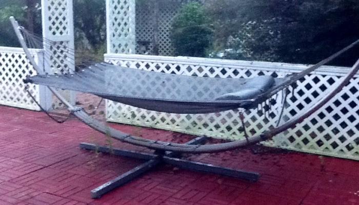 Large hammock with stand