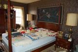 queen four poster bed