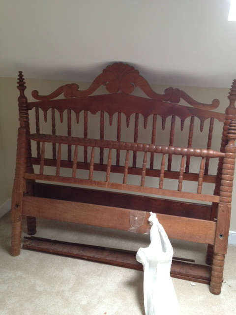 19th century double/full Jenny Lind spindle bed, includes rails and hardware