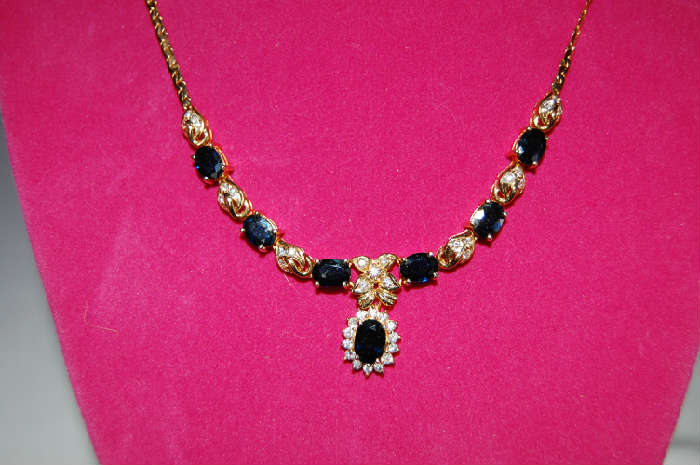 sapphire and diamond necklace
