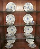 Herend china for 8