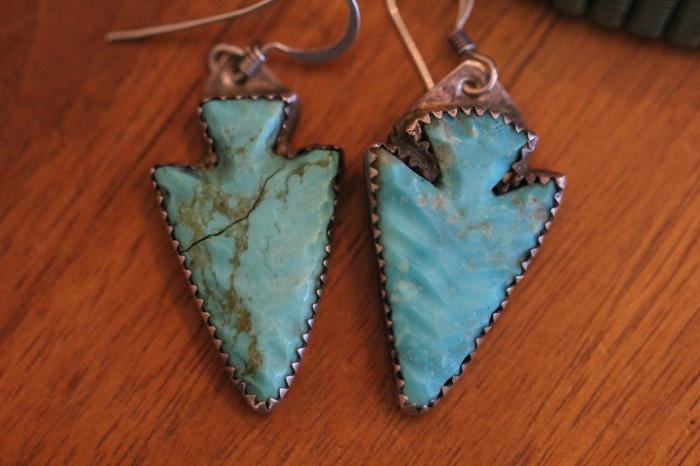 Turquoise arrowhead earrings