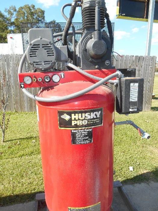 Husky Pro Air Compressor - Like New