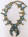 SILVER & TURQUOISE SQUASH BLOSSOM INDIAN NECKLACE.