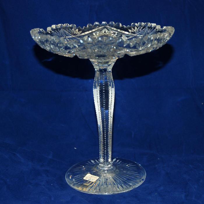 Libby signed antique crystal tall footed compote
Condition: Very Good
Shipping: Yes
Size: 8"