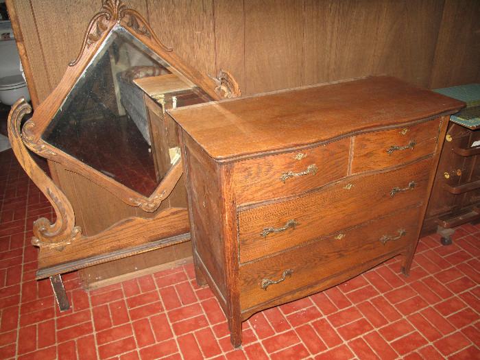 Circa 1890s oak dresser with mirror. Needs minor mirror back attention.