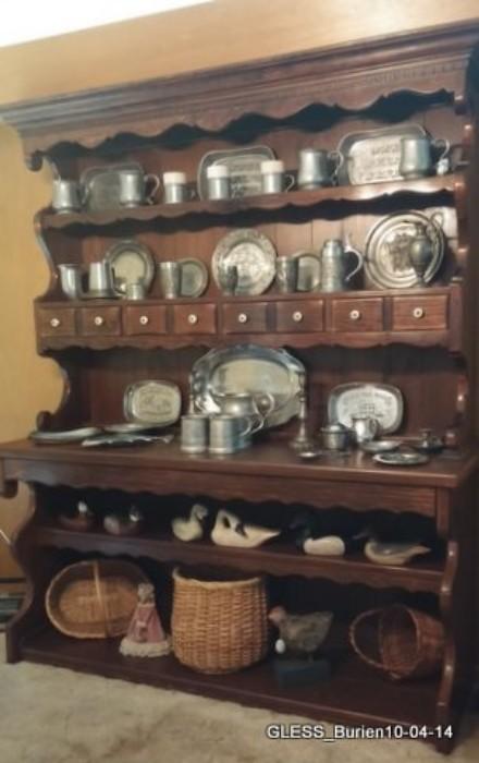 Ethan Allen Hutch/Cupboard with pewter, wooden ducks, baskets etc.