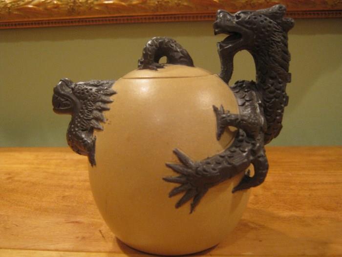 Zisha dragon teapot