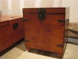 matching 21" side table / storage cube