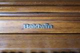 A13#15 Baldwin Acrosonic 1980 Console Piano Oak French Legs Condition of 8 #1221977