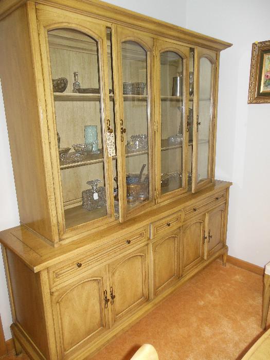 White Furniture China Cabinet.Storage,Linen and table ware drawers