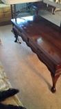 Beautiful Ethan Allen cherry coffee table